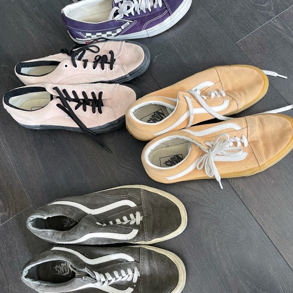 4 pairs of vans - Picture 3 of 6